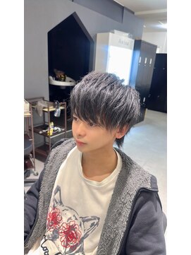 メンズサロン キング 高槻店(Men’s salon K!ng) メンズカット/ブリーチ/ニュアンスパーマ/メンズハイライト/眉毛