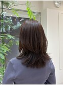 ミディアムレイヤースタイル