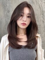 ネイト(Neit) レイヤーカットグレージュカラー