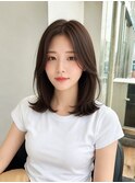 ワンカールで可愛い鎖骨ミディアムレイヤー／アッシュベージュ