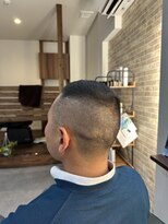 ガゼボ(Gazebo)&nbsp;【40代の清潔感】大人の男を上げる洗練フェードベリーショート