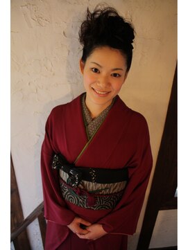 ニジュウサンプラス 姪浜店(23＋) 着付け＋セット