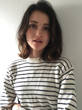 マグノリア(MAGNOLIA) レトロシックなフレンチウェーブ