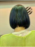 【117hair garage】ハイトーン_ブルーボブ