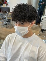 フィフス 原宿(fifth)&nbsp;波巻きスパイラルツイストスパイラルパーマツーブロックまん