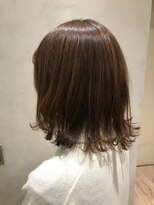 クルル(cururu) ミディアムボブ