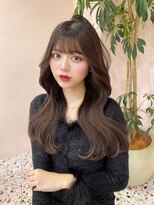 ボタン シブヤ(VOTAN SHIBUYA)&nbsp;アッシュ/グレージュ/韓国ヘア/渋谷/レイヤー/顔まわり