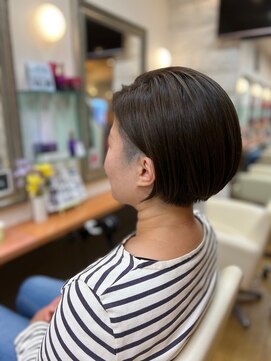 ヘアーメイク ツインズ(Hair Make TWINS) アシンメトリーショートボブ