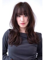 レイヤーカット／ミディアムレイヤー／20代30代／大人かわいい