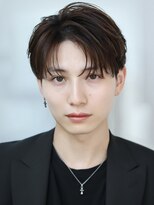 オーシャントーキョー サニー 原宿(OCEAN TOKYO Sunny)&nbsp;ニュアンスパーマセンターパートフェザーパーマ韓国マッシュ黒髪