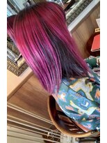 ヘアークリアー 草加&nbsp;マゼンタ×バイオレット グラデーションロブ