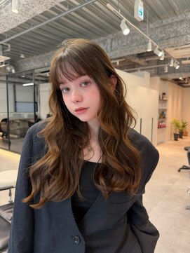 アビーファイブ(ABBEY 5) ミディアムヘアレイヤーカット前髪カット髪質改善トリートメント