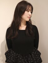ウィム(wim)&nbsp;《赤みの少ないブラウンカラー》ブラウンカラー/ふんわりヘア