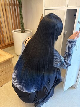 アミュー(Amyu) 個性派グラデーションカラー