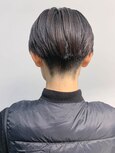 マニッシュショート、刈り上げ女子、ハンサムショート