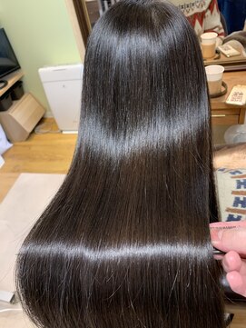 トゥーリ(tuuli) 髪質改善エステ☆浦田陽平