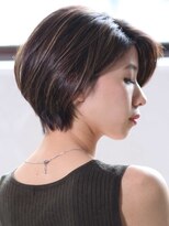 アンダートゥリー(_TREE) 大人ショートボブ「マリアージュ×抜け感×ハイライトカラー」