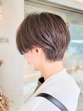 アムリタ 三鷹(AMRITA) ハンサムショート/ショコラカラー