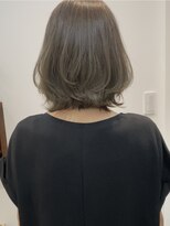 チルヘアデザイン(chill hair design)&nbsp;外ハネミディアムボブ/カーキカラー/くびれボブ