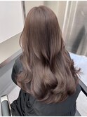 上品なダークトーングレージュ