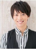 マットブラウンが優等生風な知的メンズショートk名護大東