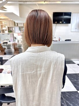 テテ(TETE) ボブ/切りっぱなしボブ/オレンジブラウン