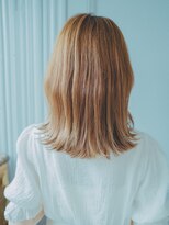 シンシ(Cinci)&nbsp;ミディアムレイヤースタイル