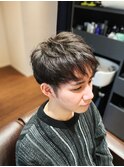 フォワードのツーブロックスタイル