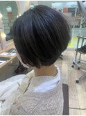 ショートボブ