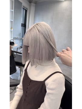 エリオ クペウ(aillo. cope'u) ホワイトカラー