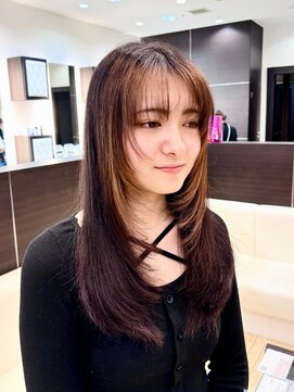 ヴィサージュ ギンザ VISAGE GINZA エアリーバング×ツヤストレート