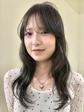 オリーブ透明感カラーツヤ髪ロング/natsuki 金山