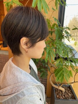 ジジ プラス デザイン(GIGI+design) ベリーショート