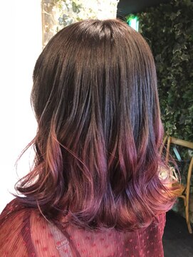 ラックスビー スカイ 大阪梅田店(LUXBE SKY) ナチュラルハーフカラー by MIKI【LUXBE 大阪梅田店】