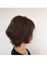 セラヴィ ウルフボブ