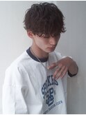 ツーブロックマッ シュスキンフェードコンマヘアアップバング