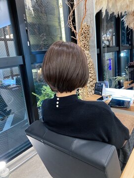  リュクスバトーバイトリコ 船橋南口店(Luxe BATEAU by tricot) 艶髪あまめボブ/20代30代40代