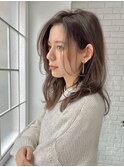 セミロングスタイル