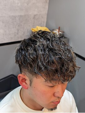 グロウヘアワークス トウキョウ(grow hair works tokyo) Grow hair works tokyo/  スペインカールパーマ