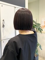 ペタル バイ ケンジ(PETAL by KENJE)&nbsp;ビターピンク×肩上ストレートボブ