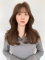 ユーフォリア 新宿通り(Euphoria)&nbsp;レイヤーロング美髪くびれワンカールシルキーグレージュ