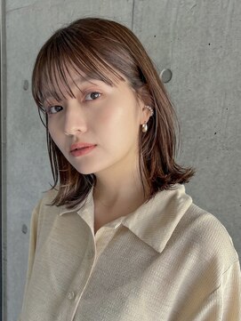 ガーデンヨコハマ(GARDEN YOKOHAMA) こなれミディレイヤーカット外ハネくびれヘアベージュカラー