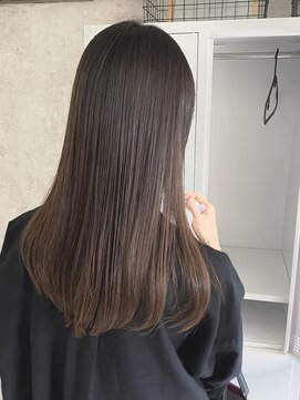 スリー(THREE) 髪質改善トリートメント 縮毛矯正 ストレート 酸性 カラー