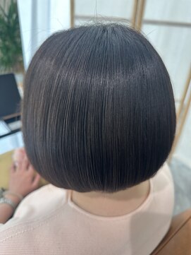 ラベスト バイ セロ 池袋メトロポリタン前(LOVEST by CERO) フェミニンボブ