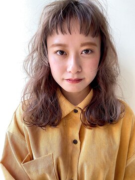 ベター(better) curly shortbangスタイル一覧へ戻る