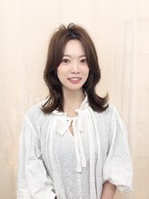 アンド ラル(AND LALU) 崎浜 奈々