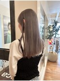 《グレージュ》