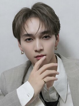 セリ(ceri) メンズカットメンズヘアシースルーマッシュダウンパーマ