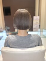 ゴットフロー(GOTTO FLOW) 丸みボブ/グレージュ/透明感/ブリーチカラー