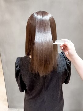 ロンドリゼル 札幌(Lond RiseL) ◯ オリーブグレー/韓国/レイヤーカット/髪質改善/縮毛矯正/札幌